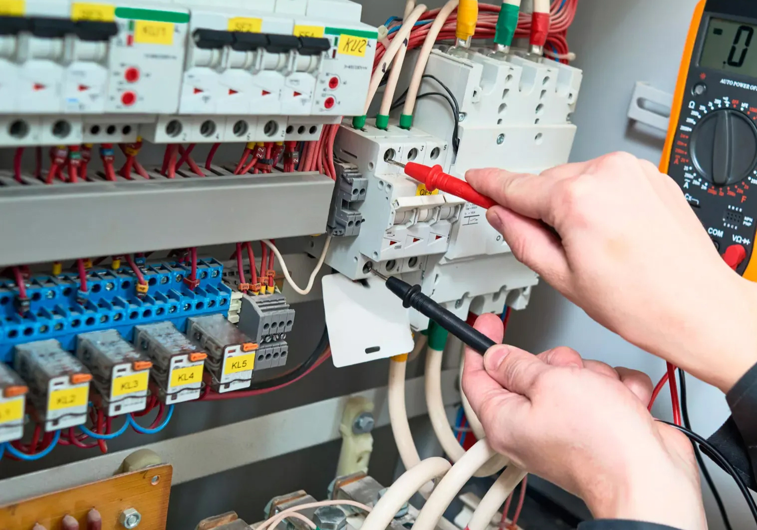 certificaciones electricas al instante